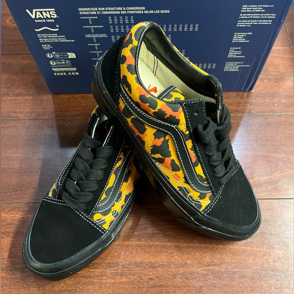 Womens 7 Vans Lx Old Skool Leopard Print Black Low Top Shoe Suede New HALF BOX